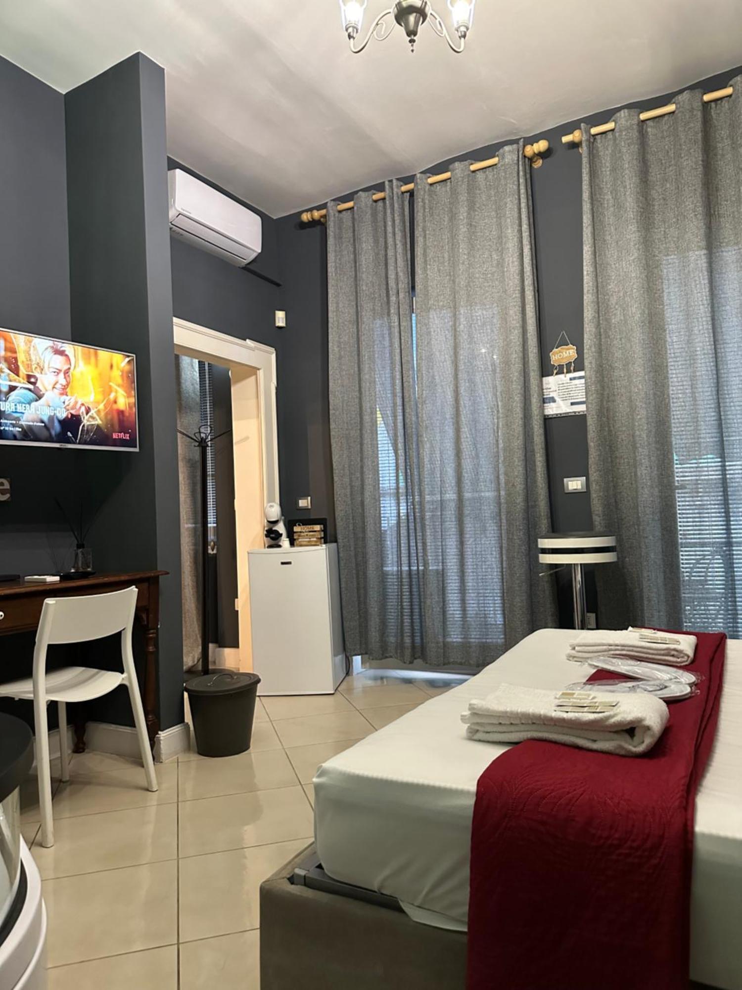 Amica Taranto SuiteHome Esterno foto