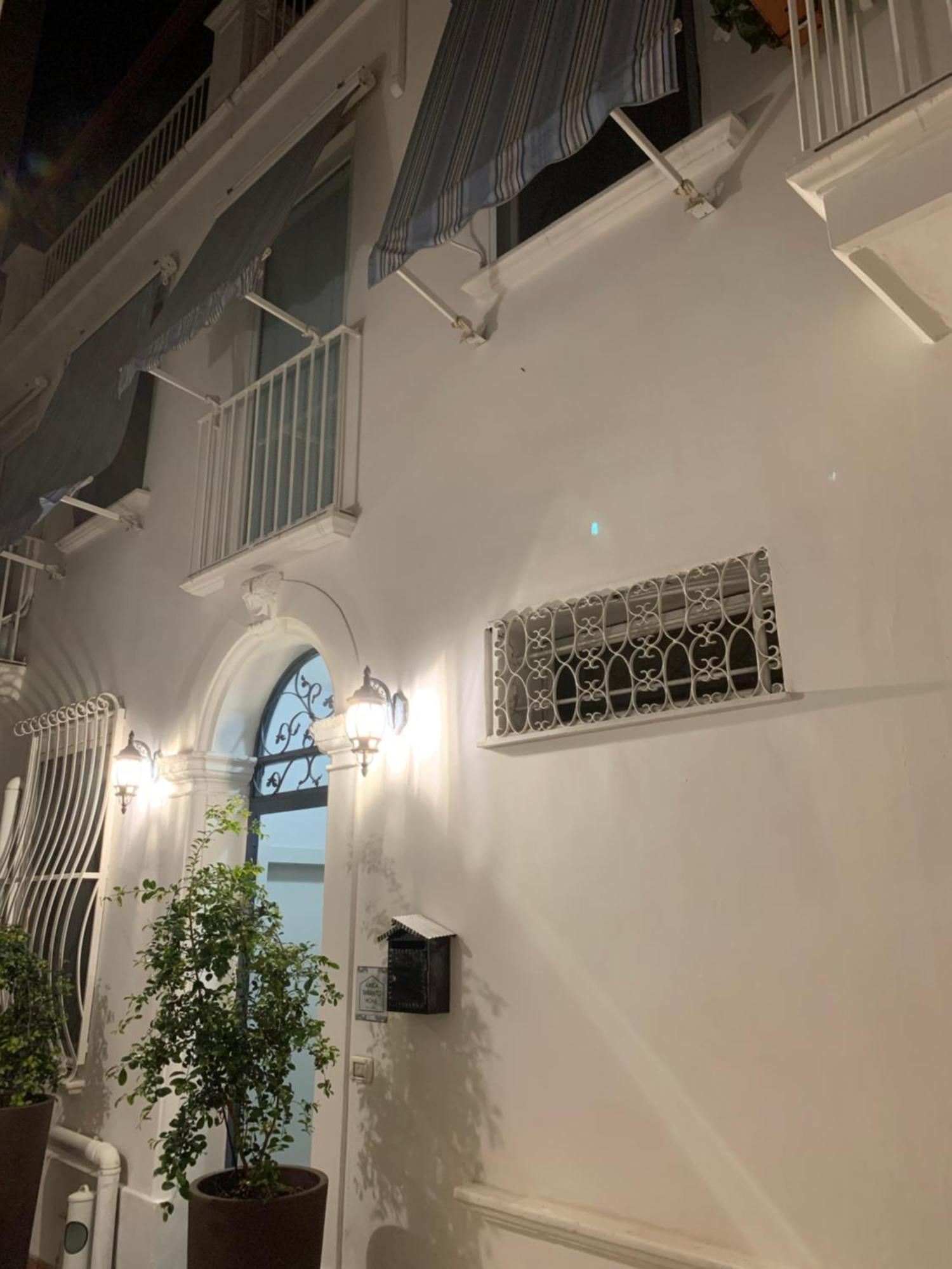 Amica Taranto SuiteHome Esterno foto
